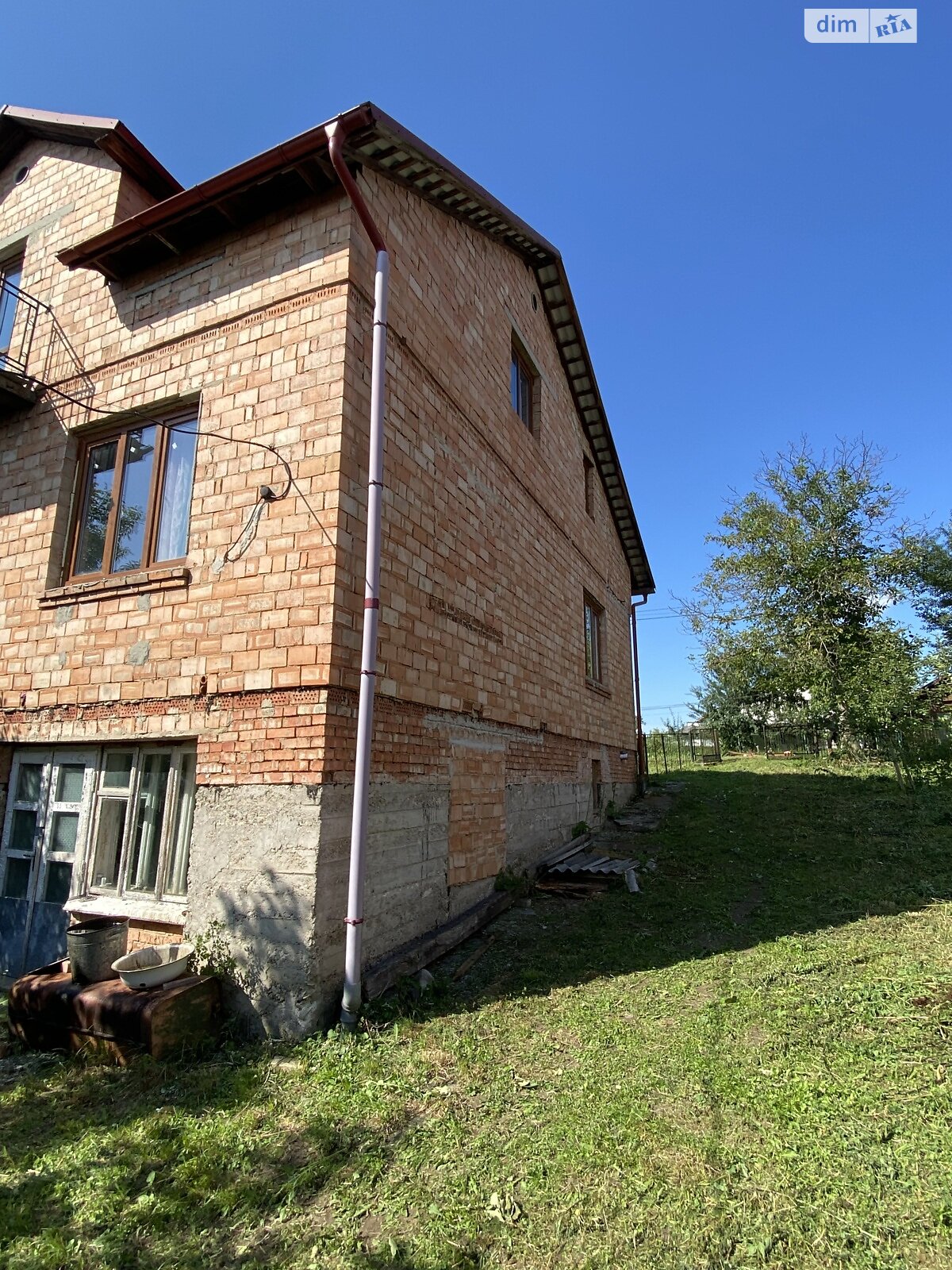 двоповерховий будинок з гаражем, 249 кв. м, цегла. Продаж у Модричах фото 1 двоповерховий будинок з гаражем, 249 кв. м, цегла. Продаж у Модричах фото 1