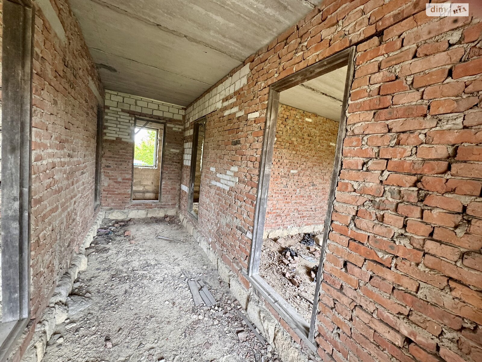 одноповерховий будинок з гаражем, 198 кв. м, кирпич. Продаж у Могилівці фото 1 одноповерховий будинок з гаражем, 198 кв. м, кирпич. Продаж у Могилівці фото 1