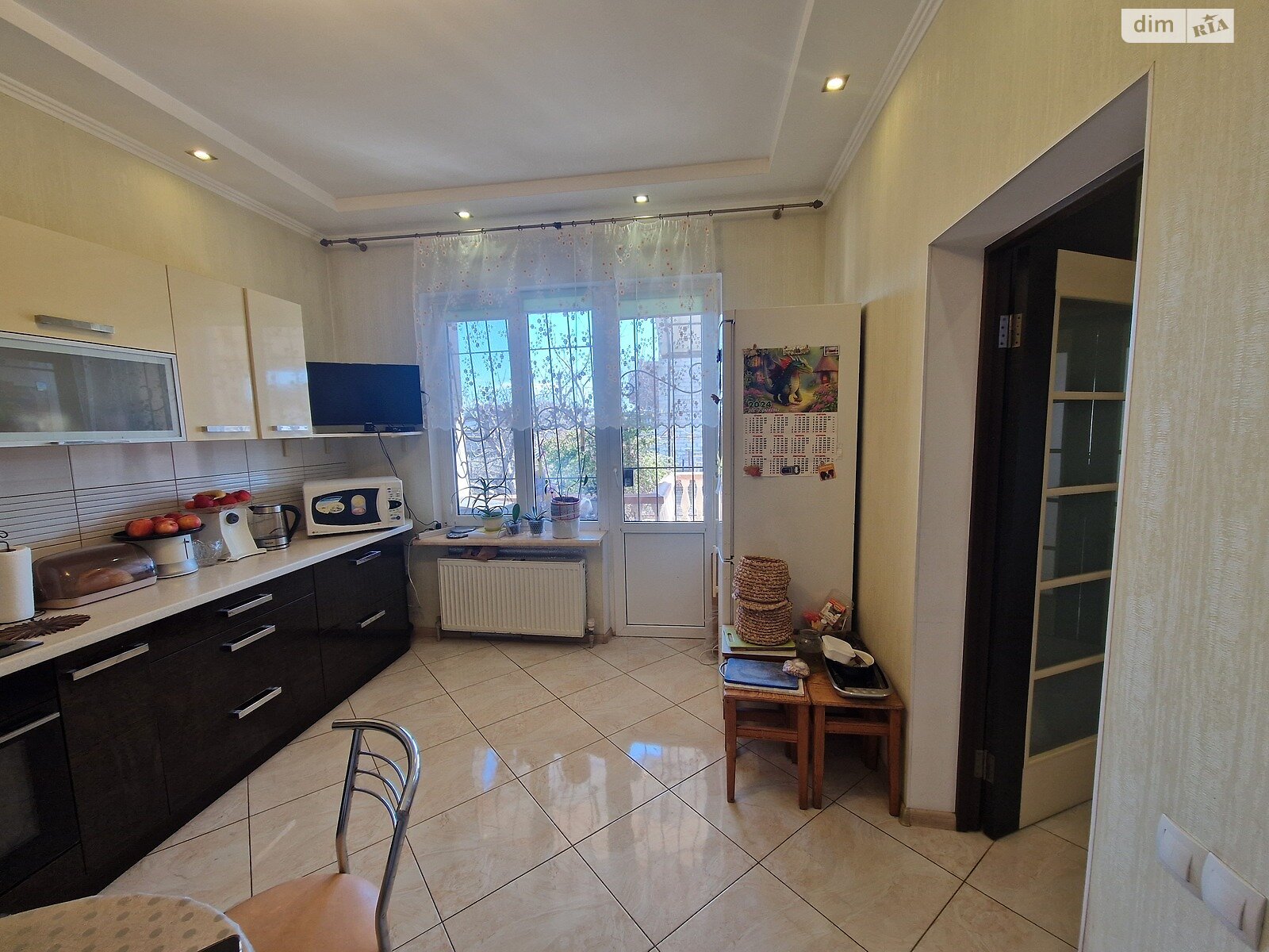 двоповерховий будинок з гаражем, 304.7 кв. м, ракушняк. Продаж у Молодіжному фото 1