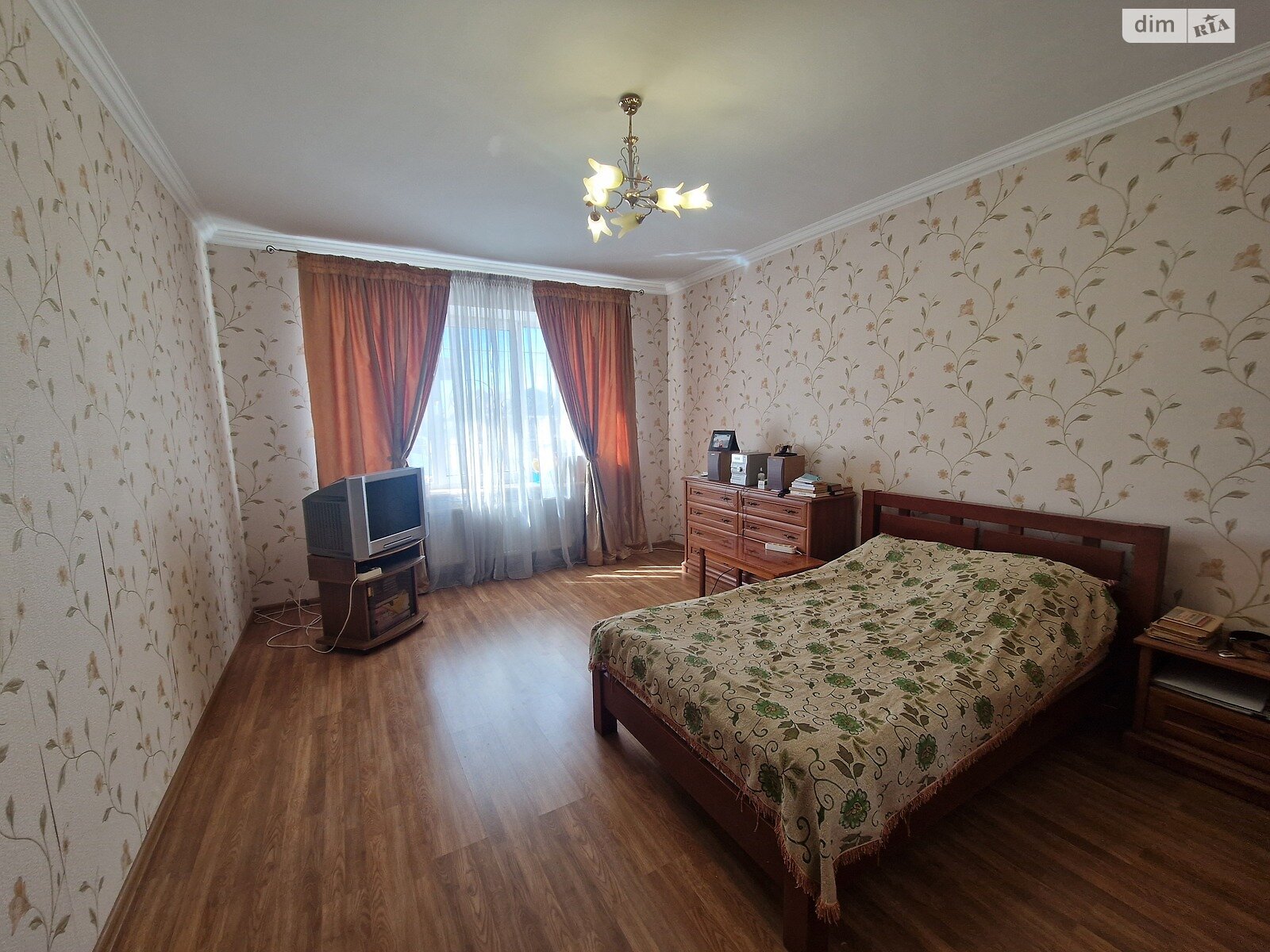 двоповерховий будинок з гаражем, 304.7 кв. м, ракушняк. Продаж у Молодіжному фото 1