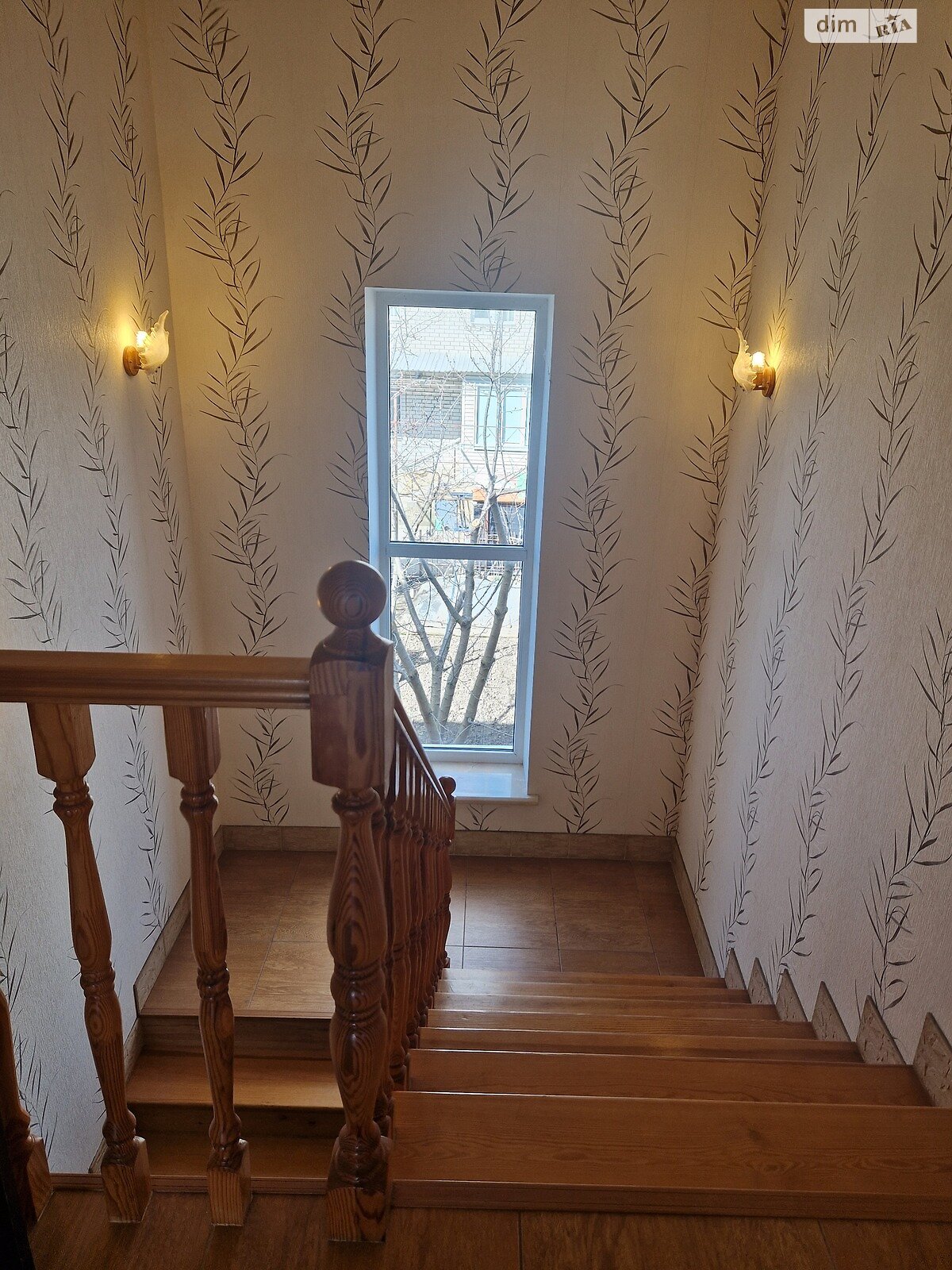 двоповерховий будинок з гаражем, 304.7 кв. м, ракушняк. Продаж у Молодіжному фото 1