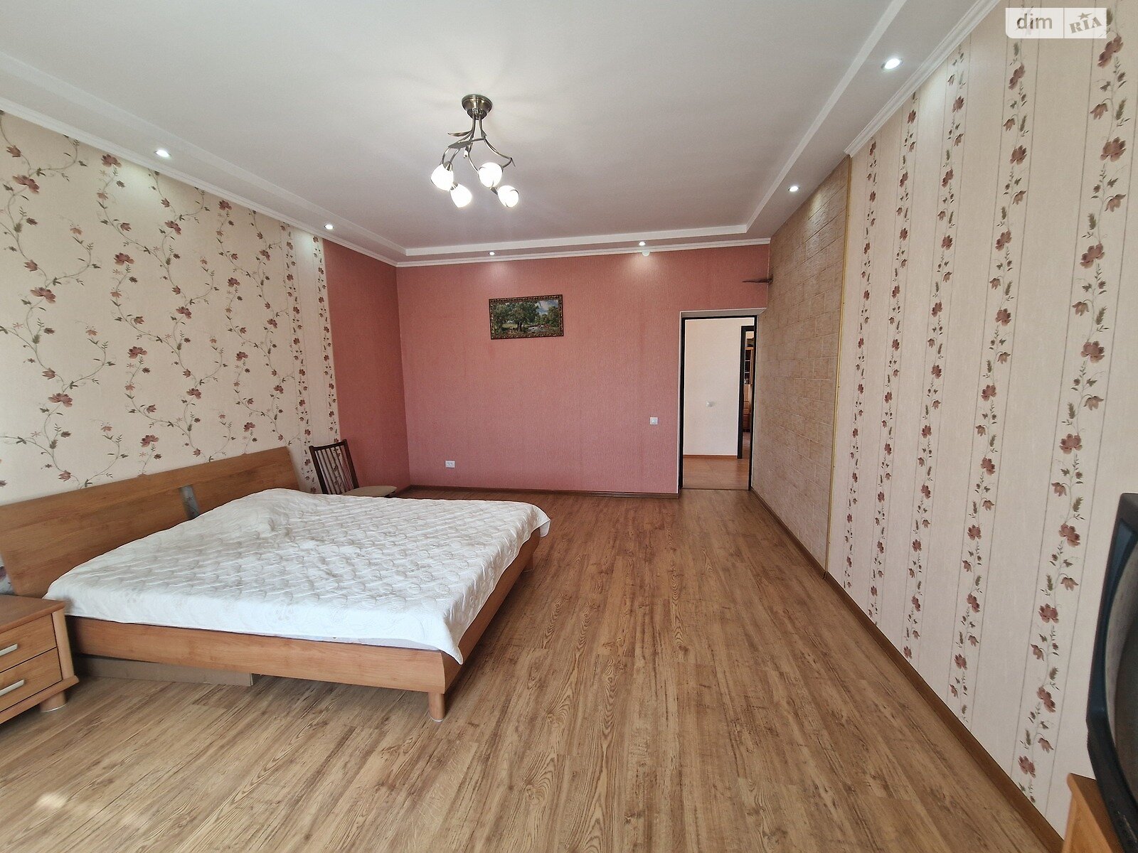 двоповерховий будинок з гаражем, 304.7 кв. м, ракушняк. Продаж у Молодіжному фото 1