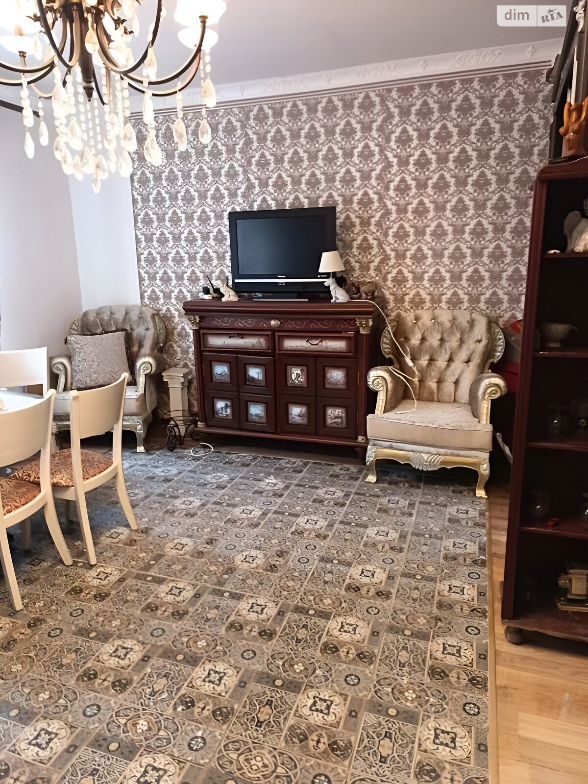 двухэтажный дом с ремонтом, 180 кв. м, кирпич. Продажа в Молодежном фото 1 двухэтажный дом с ремонтом, 180 кв. м, кирпич. Продажа в Молодежном фото 1