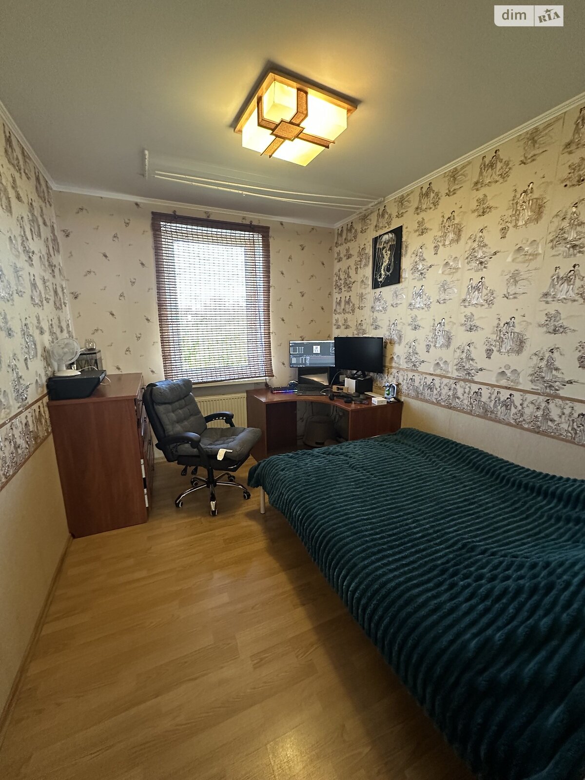 триповерховий будинок з верандою, 220 кв. м, цегла. Продаж у Молодіжному фото 1 триповерховий будинок з верандою, 220 кв. м, цегла. Продаж у Молодіжному фото 1
