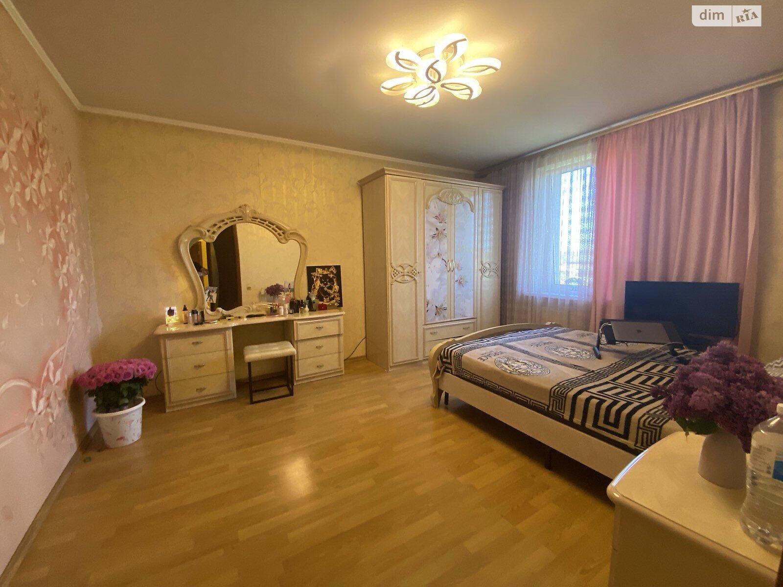 двухэтажный дом с верандой, 198 кв. м, кирпич. Продажа в Молодежном фото 1 двухэтажный дом с верандой, 198 кв. м, кирпич. Продажа в Молодежном фото 1