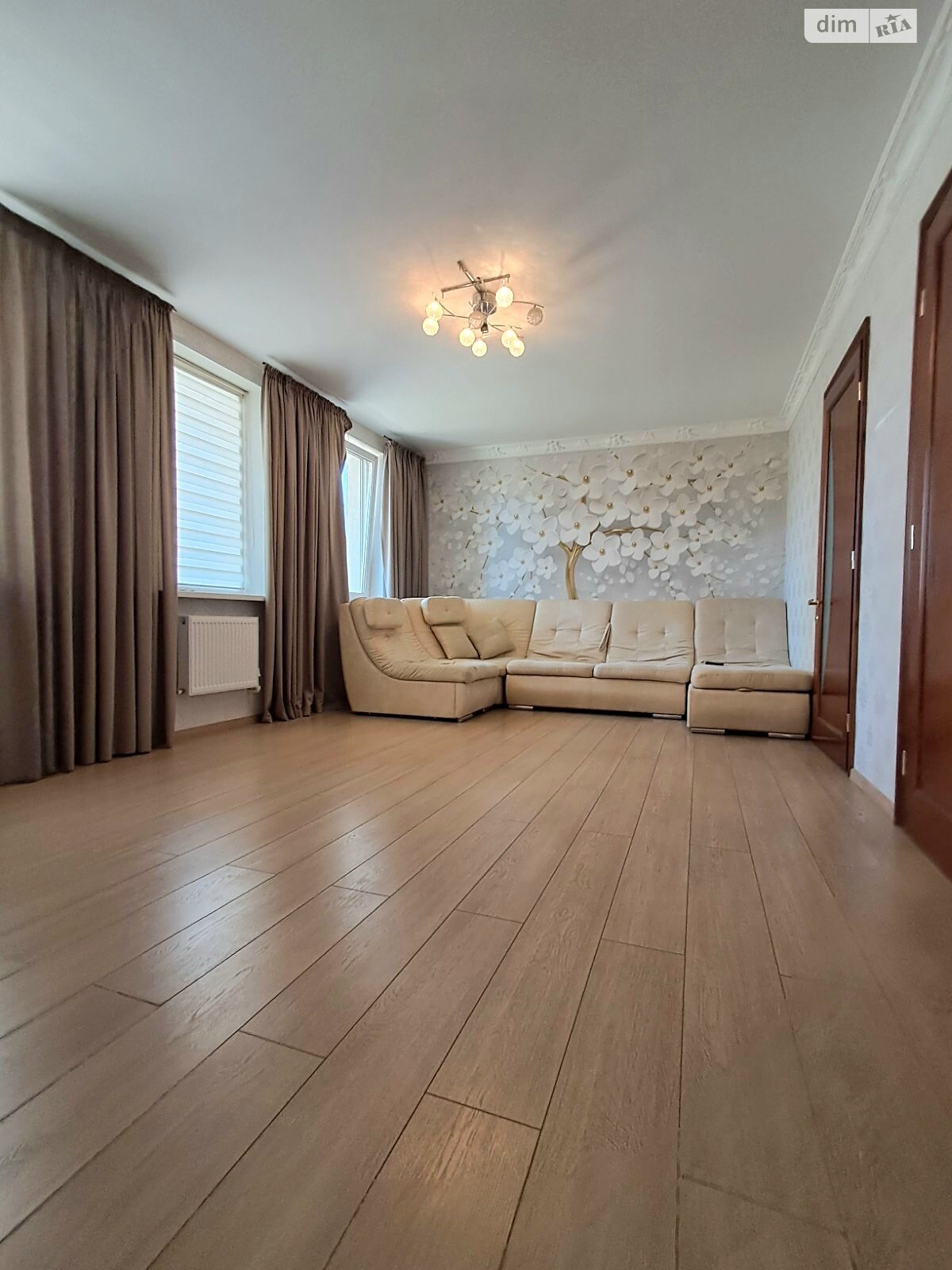 двоповерховий будинок, 198 кв. м, ракушняк. Продаж у Молодіжному фото 1 двоповерховий будинок, 198 кв. м, ракушняк. Продаж у Молодіжному фото 1