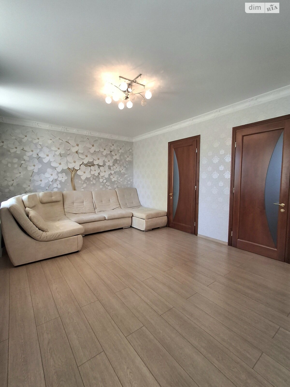 двоповерховий будинок, 198 кв. м, ракушняк. Продаж у Молодіжному фото 1 двоповерховий будинок, 198 кв. м, ракушняк. Продаж у Молодіжному фото 1