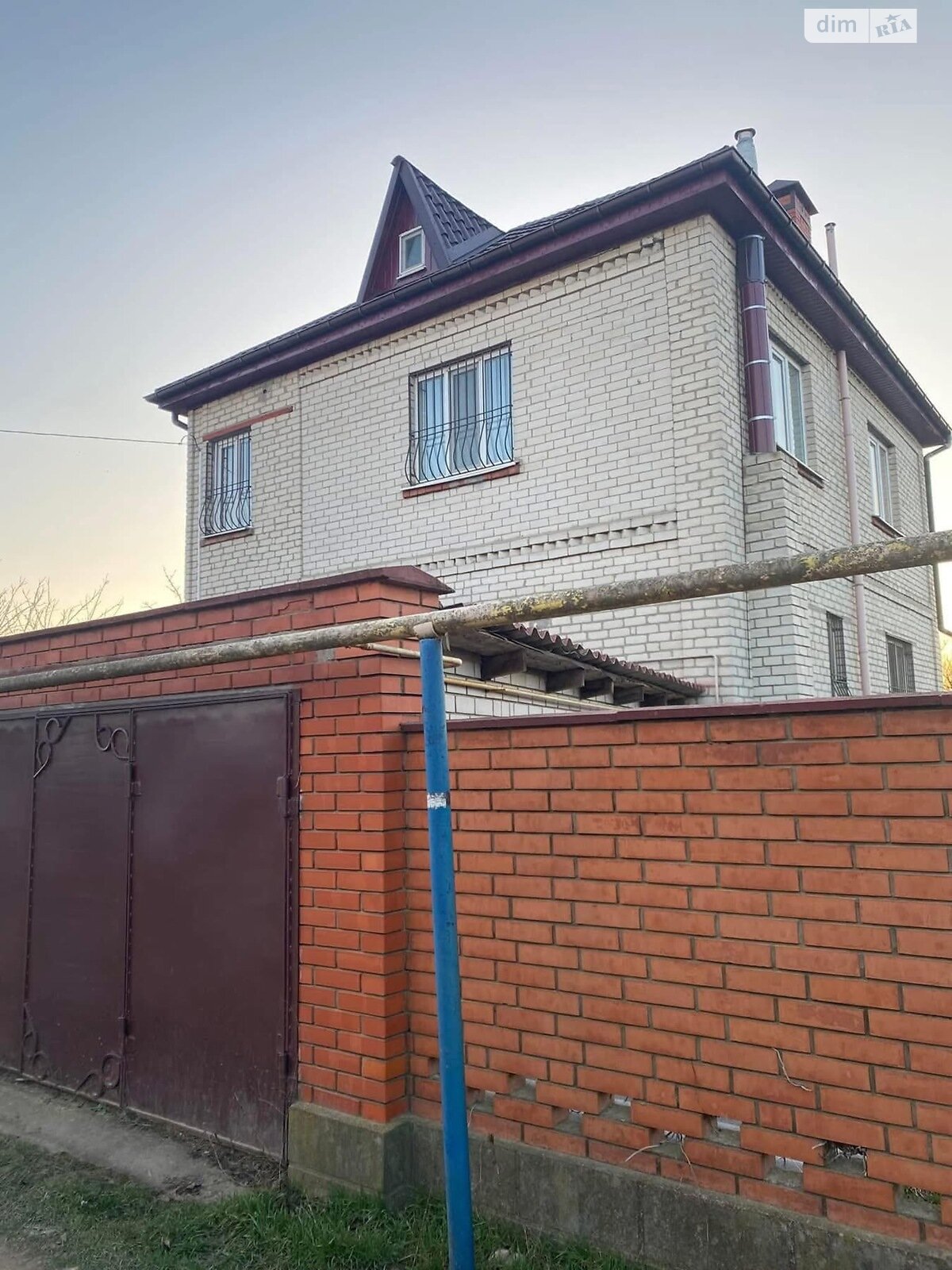 двоповерховий будинок з верандою, 130 кв. м, кирпич. Продаж у Молодіжному фото 1 двоповерховий будинок з верандою, 130 кв. м, кирпич. Продаж у Молодіжному фото 1