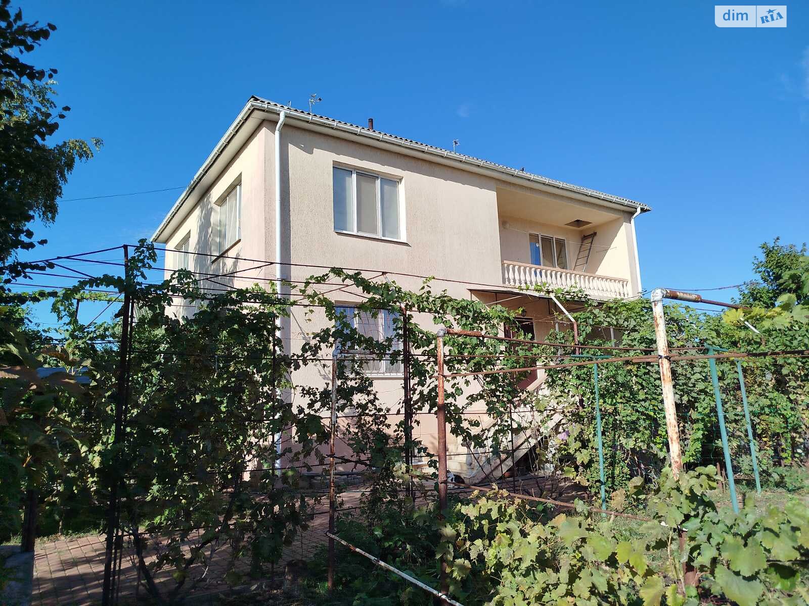 двоповерховий будинок з балконом, 304.7 кв. м, ракушняк. Продаж у Молодіжному фото 1