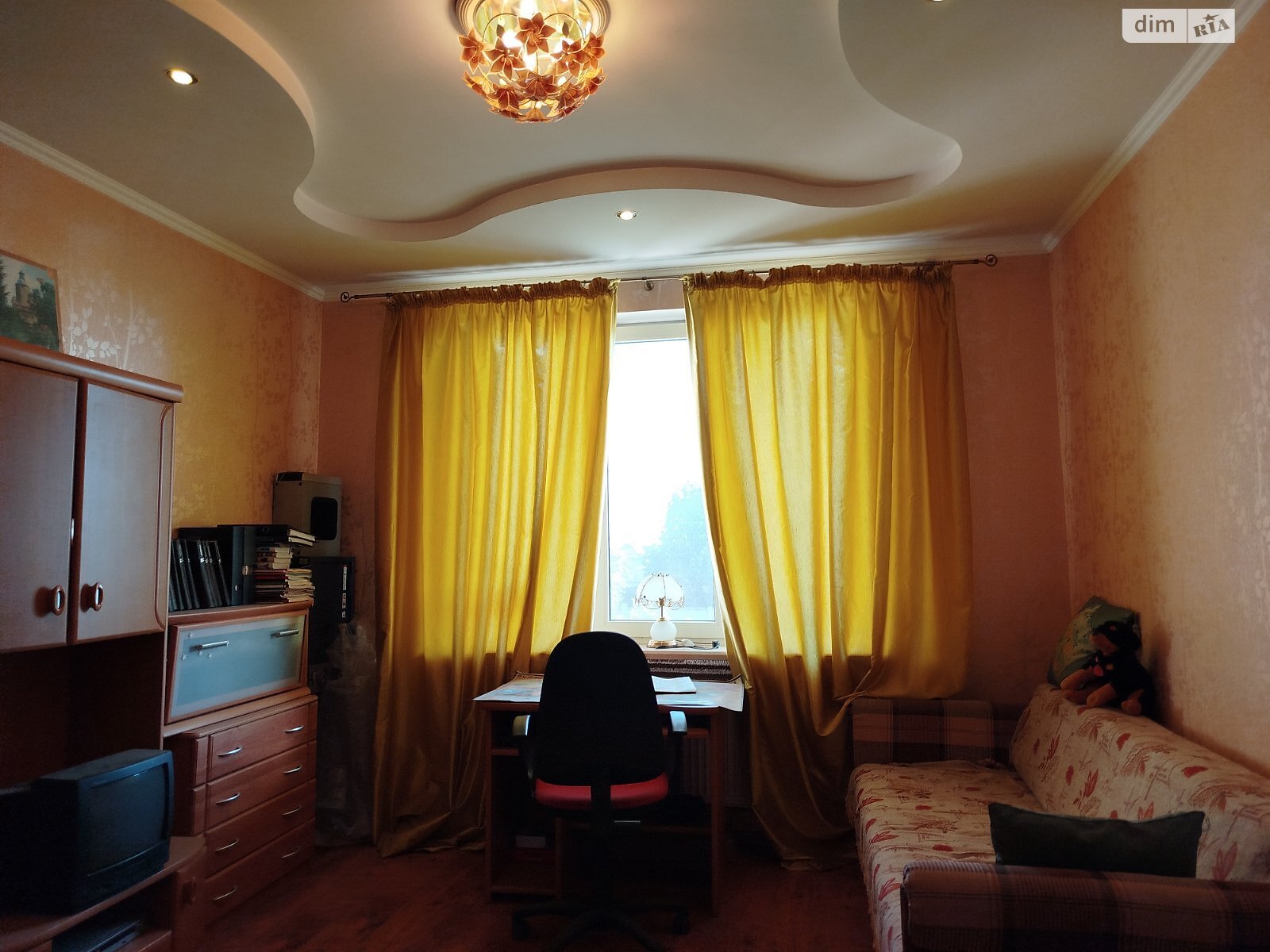 двоповерховий будинок з балконом, 304.7 кв. м, ракушняк. Продаж у Молодіжному фото 1