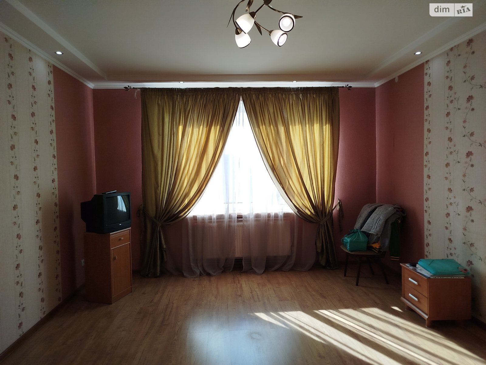 двоповерховий будинок з балконом, 304.7 кв. м, ракушняк. Продаж у Молодіжному фото 1