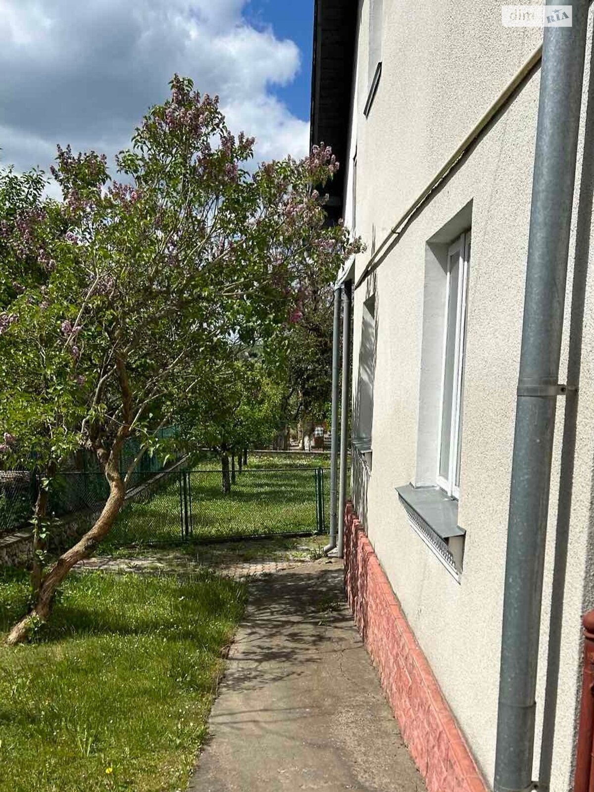 двухэтажный дом с гаражом, 205.5 кв. м, кирпич. Продажа в Монастыриске фото 1 двухэтажный дом с гаражом, 205.5 кв. м, кирпич. Продажа в Монастыриске фото 1