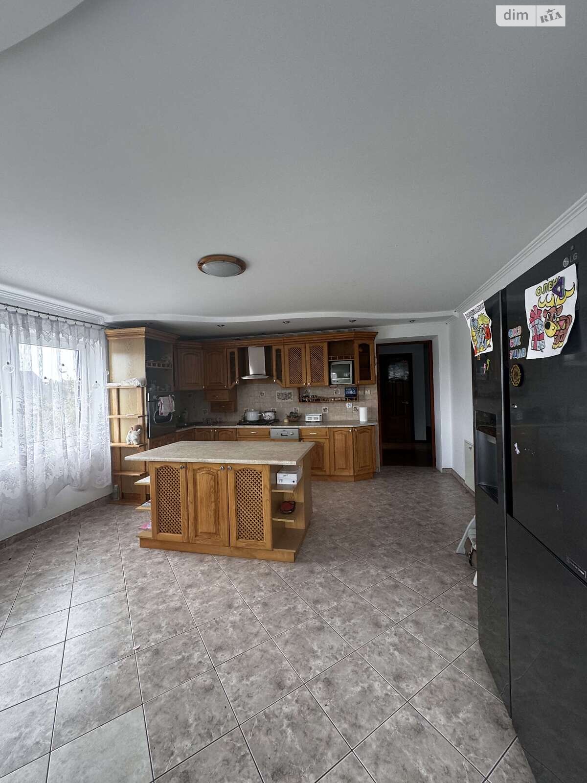 двоповерховий будинок з балконом, 291 кв. м, цегла. Продаж у Мостиськах фото 1