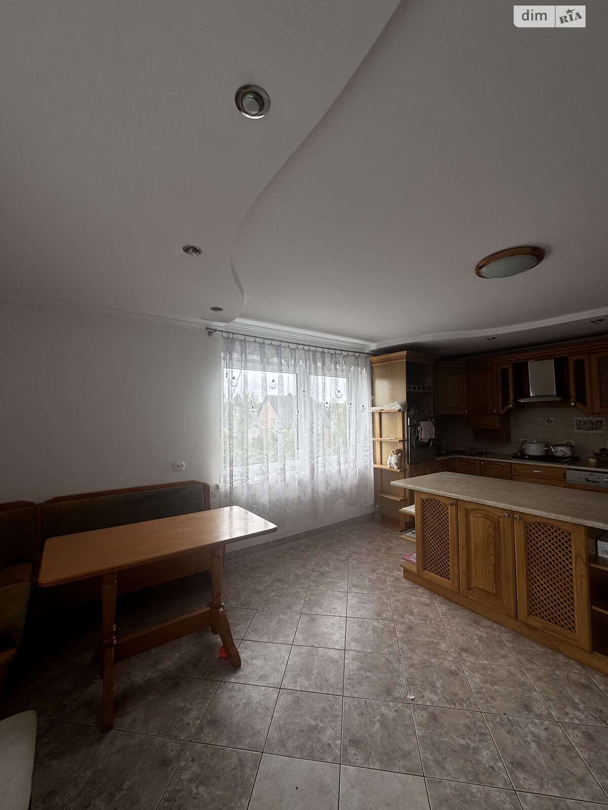 двоповерховий будинок з балконом, 291 кв. м, цегла. Продаж у Мостиськах фото 1