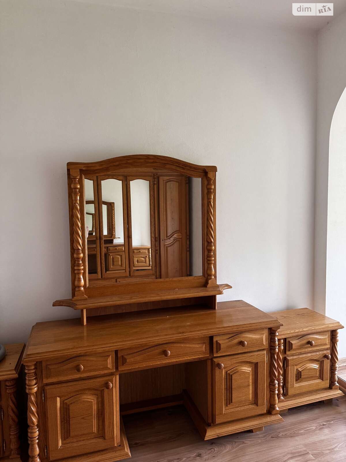 двоповерховий будинок з балконом, 291 кв. м, цегла. Продаж у Мостиськах фото 1