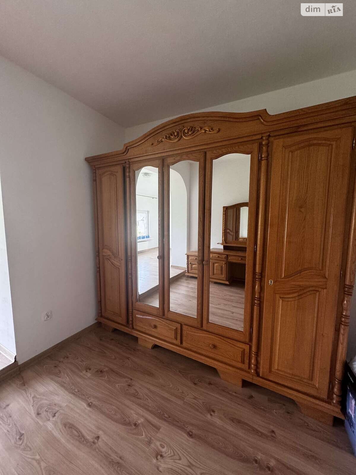 двоповерховий будинок з балконом, 291 кв. м, цегла. Продаж у Мостиськах фото 1