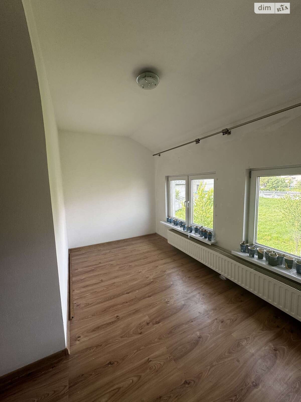 двоповерховий будинок з балконом, 291 кв. м, цегла. Продаж у Мостиськах фото 1