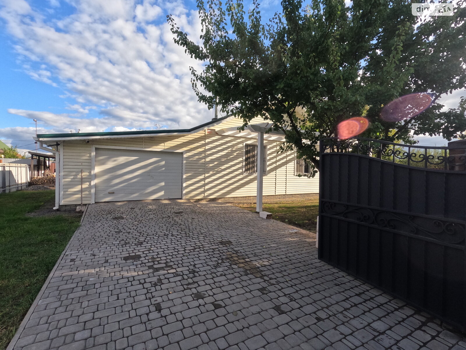 одноповерховий будинок з ремонтом, 49 кв. м, панель. Продаж у Мотижині фото 1