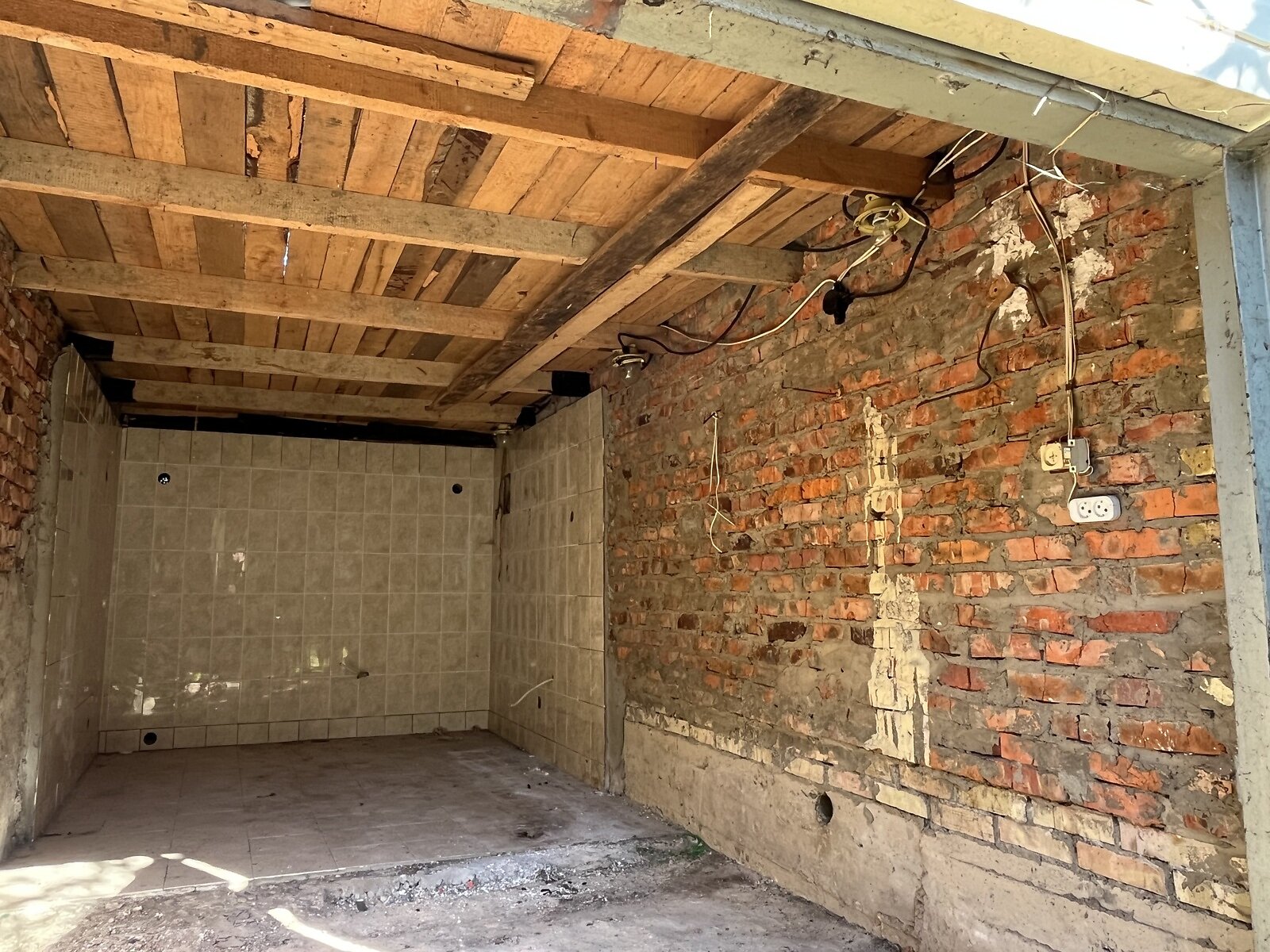 двухэтажный дом с верандой, 109.1 кв. м, кирпич. Продажа в Шпитьках фото 1