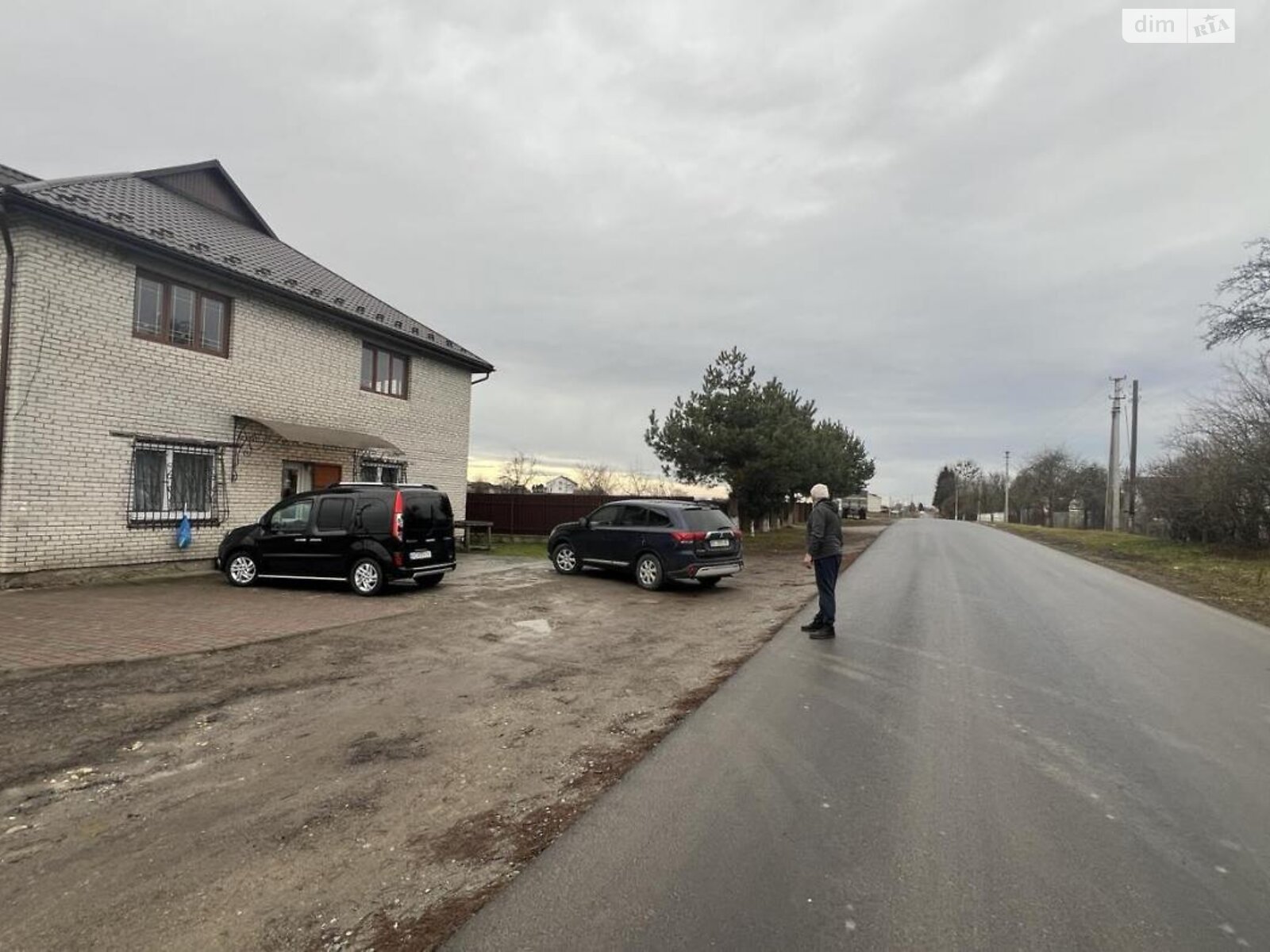 двухэтажный дом с гаражом, 333.1 кв. м, кирпич. Продажа в Мшане фото 1 двухэтажный дом с гаражом, 333.1 кв. м, кирпич. Продажа в Мшане фото 1