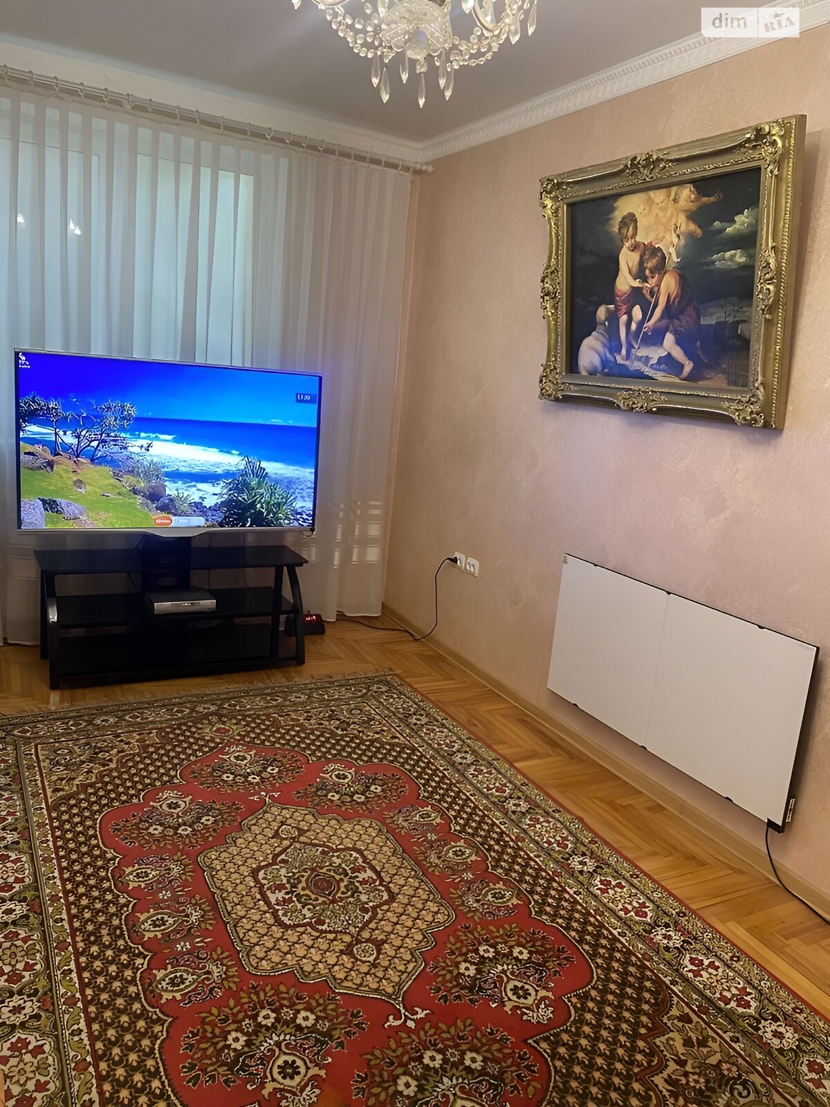 одноэтажный дом с гаражом, 220 кв. м, кирпич. Продажа в Мукачеве фото 1 одноэтажный дом с гаражом, 220 кв. м, кирпич. Продажа в Мукачеве фото 1