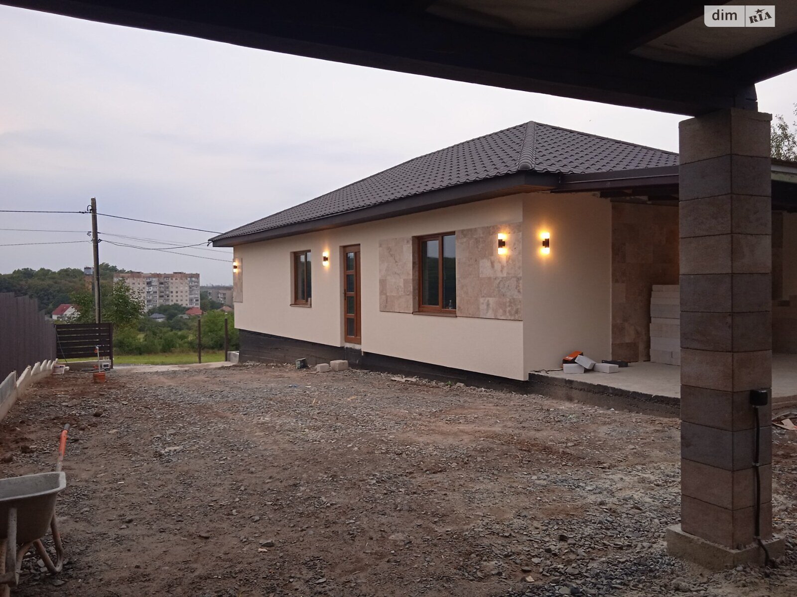 одноэтажный дом, 92 кв. м, газобетон. Продажа в Мукачеве район Бороктелеп фото 1 одноэтажный дом, 92 кв. м, газобетон. Продажа в Мукачеве район Бороктелеп фото 1