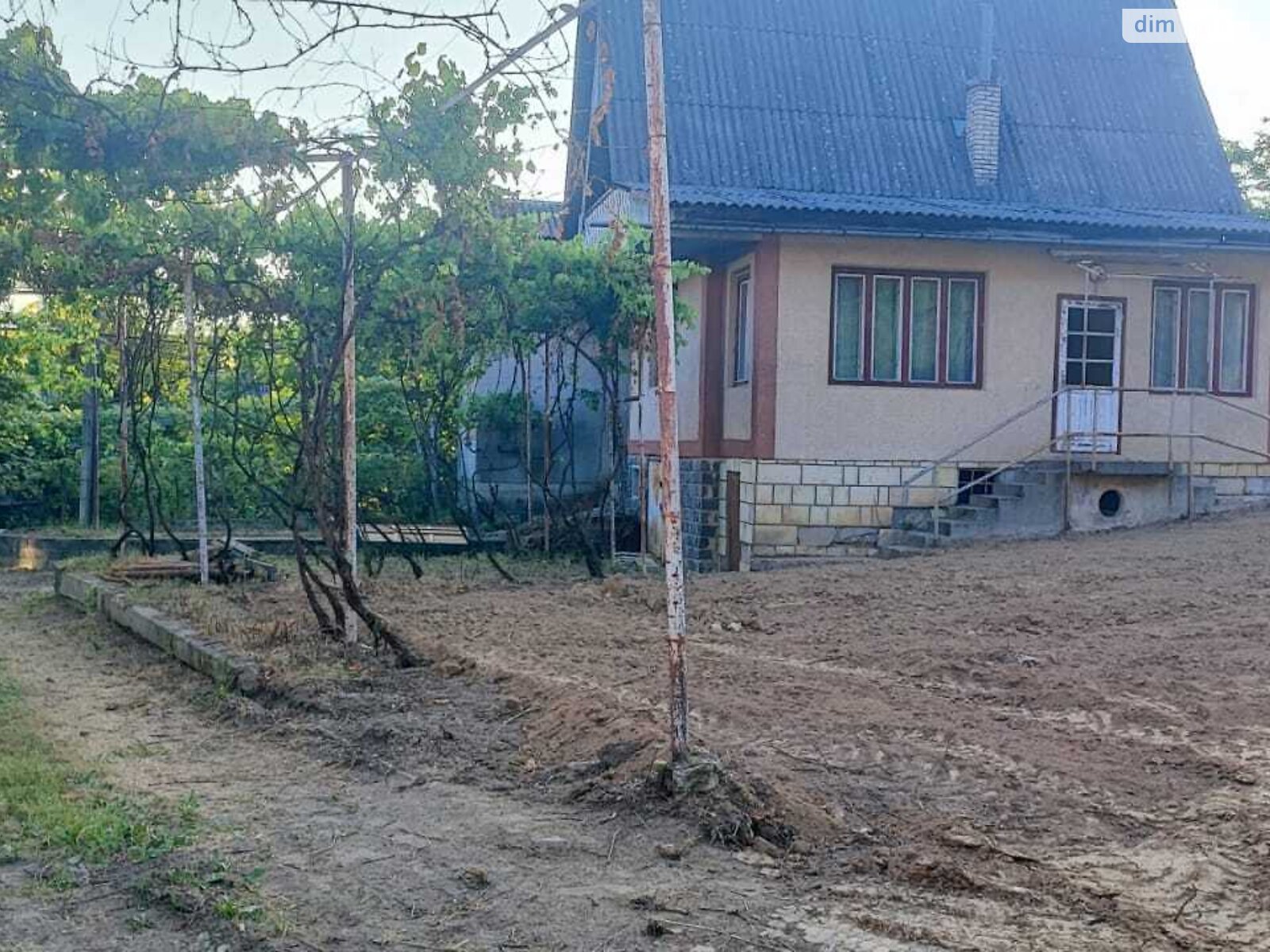 триповерховий будинок, 1000 кв. м, цегла. Продаж в Мукачеві, район Мукачево фото 1 триповерховий будинок, 1000 кв. м, цегла. Продаж в Мукачеві, район Мукачево фото 1