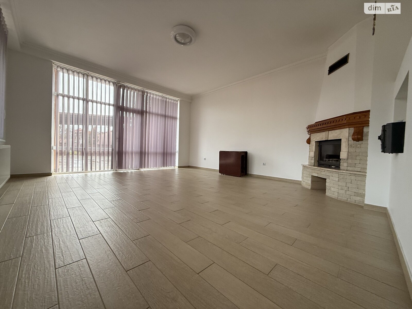 двоповерховий будинок з гаражем, 160 кв. м, цегла. Продаж у Мукачеві фото 1