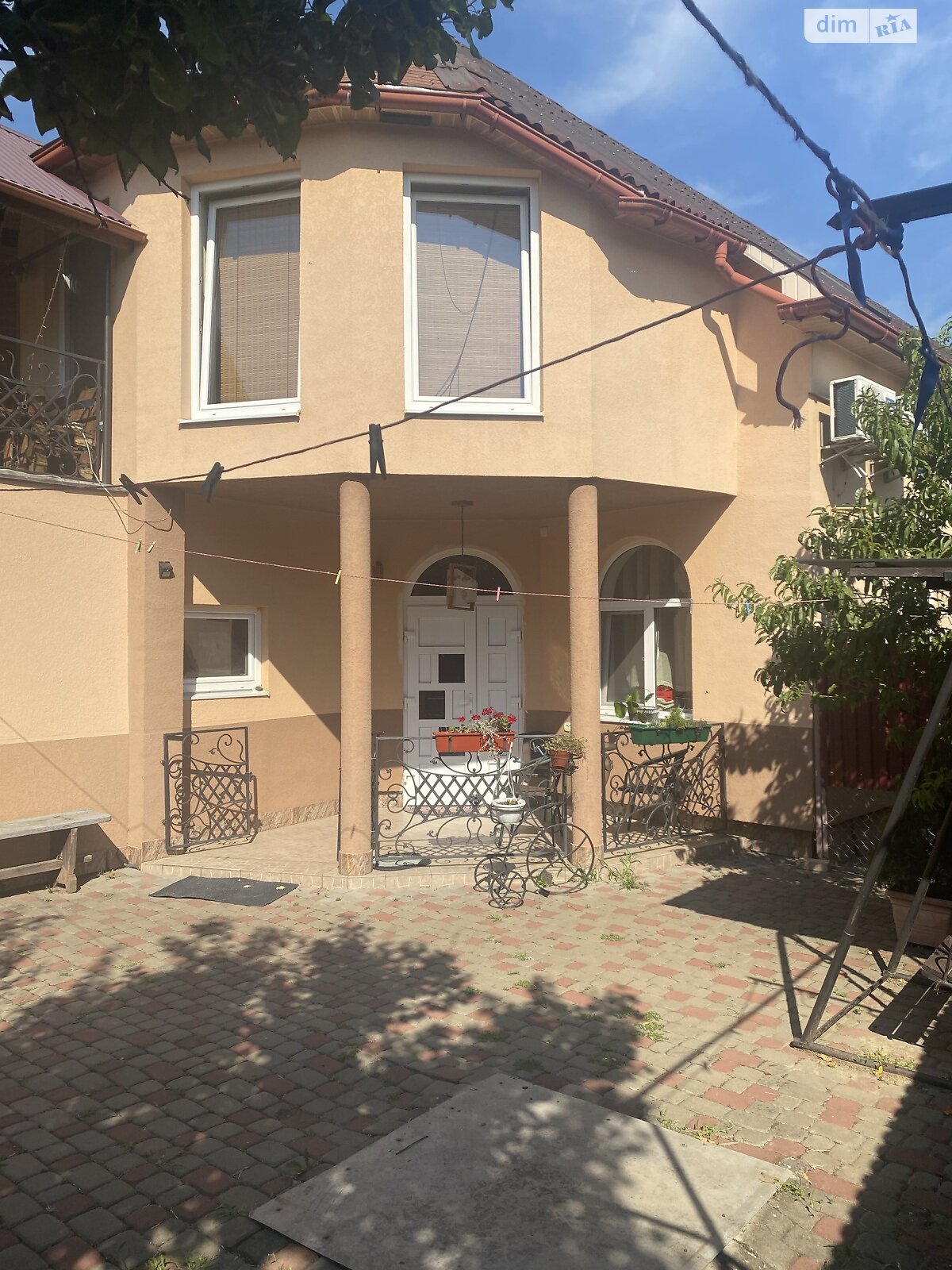 двухэтажный дом, 144 кв. м, кирпич. Продажа в Мукачеве район Мукачево фото 1 двухэтажный дом, 144 кв. м, кирпич. Продажа в Мукачеве район Мукачево фото 1