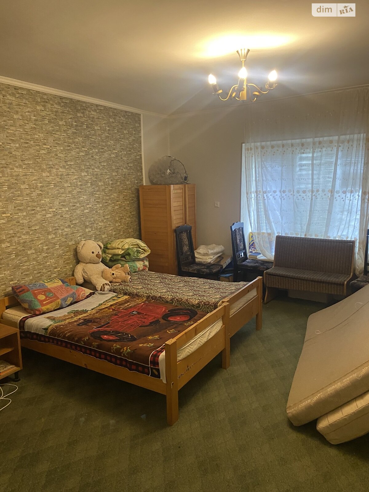 двоповерховий будинок, 144 кв. м, цегла. Продаж в Мукачеві, район Центр фото 1 двоповерховий будинок, 144 кв. м, цегла. Продаж в Мукачеві, район Центр фото 1