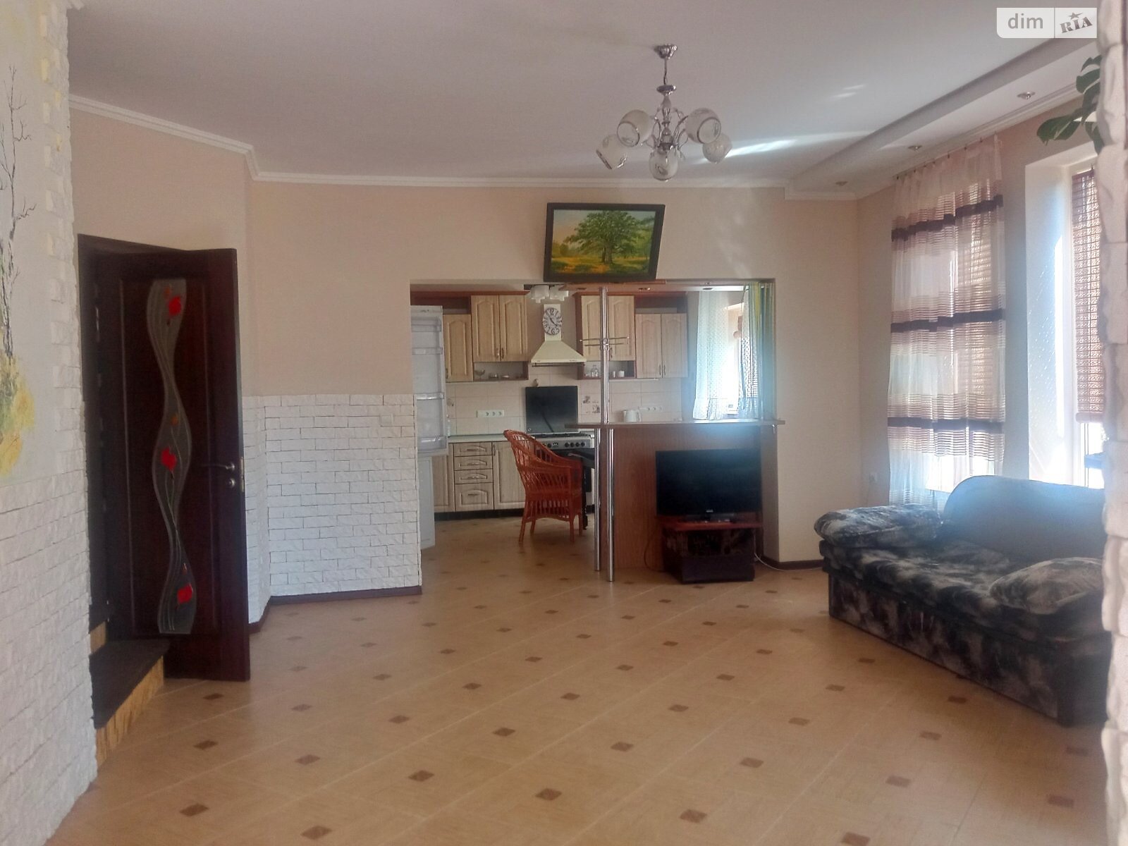 двоповерховий будинок, 144 кв. м, цегла. Продаж в Мукачеві, район Центр фото 1 двоповерховий будинок, 144 кв. м, цегла. Продаж в Мукачеві, район Центр фото 1