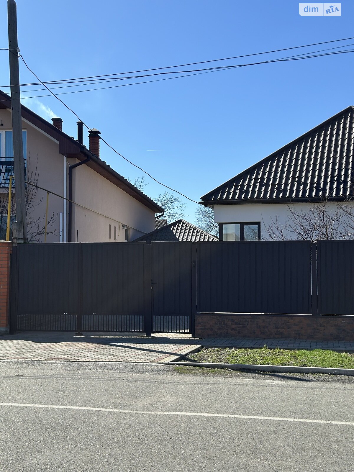 одноповерховий будинок з ремонтом, 81.8 кв. м, кирпич. Продаж у Мукачеві фото 1 одноповерховий будинок з ремонтом, 81.8 кв. м, кирпич. Продаж у Мукачеві фото 1