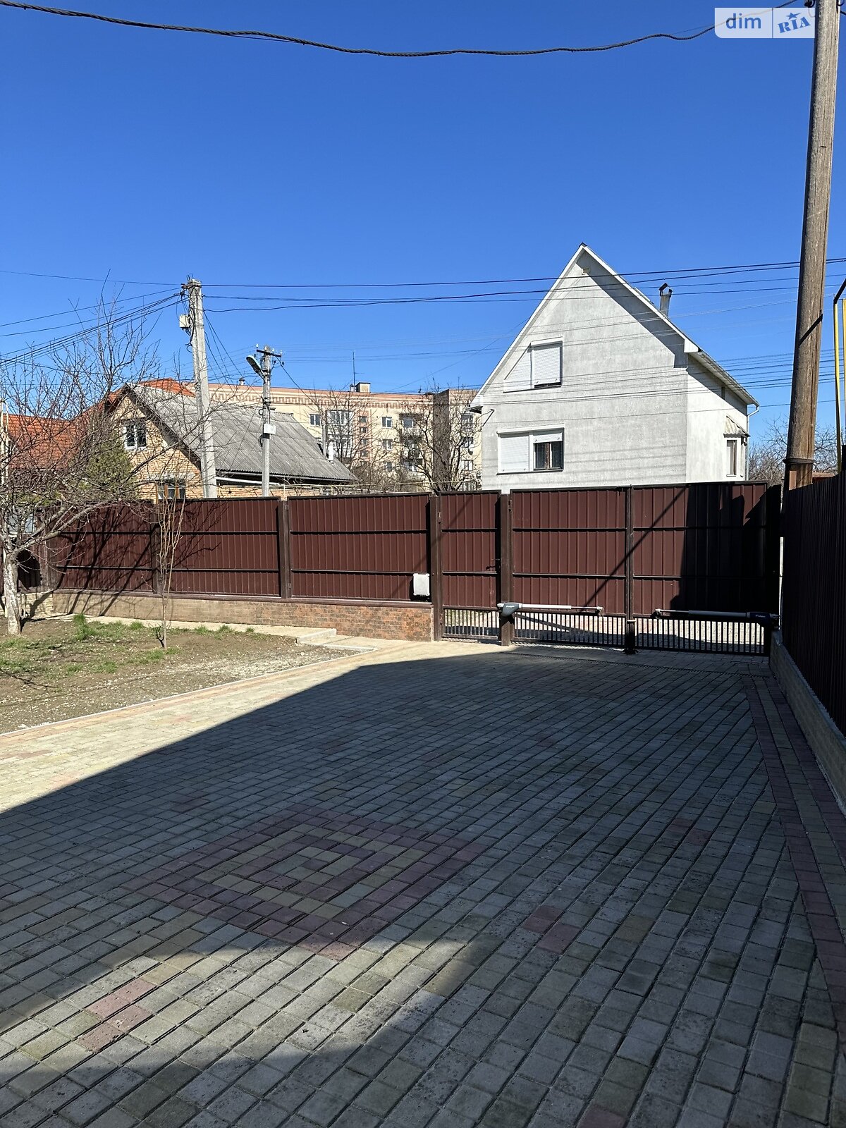 одноповерховий будинок з ремонтом, 81.8 кв. м, кирпич. Продаж у Мукачеві фото 1 одноповерховий будинок з ремонтом, 81.8 кв. м, кирпич. Продаж у Мукачеві фото 1