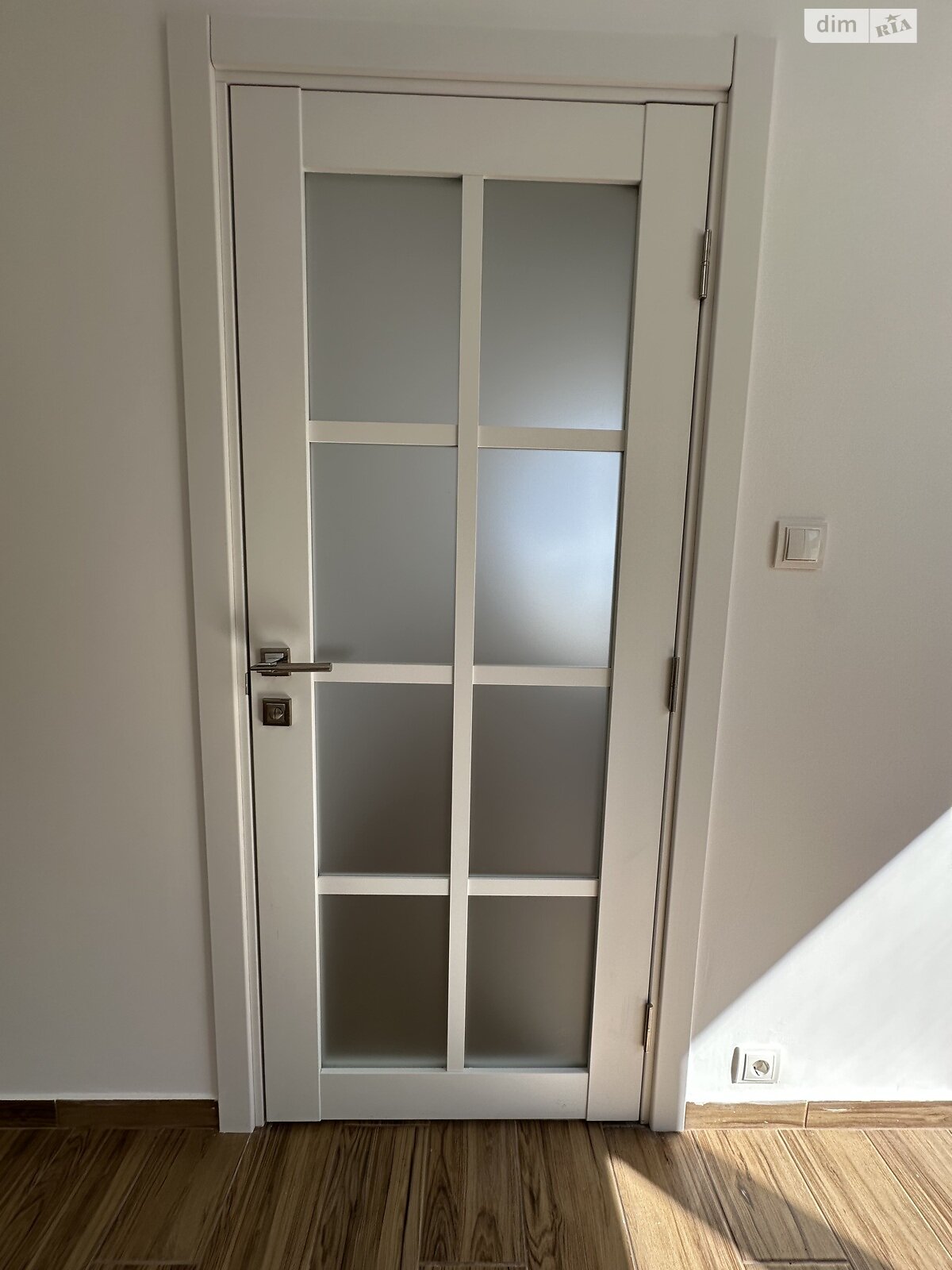 одноповерховий будинок з ремонтом, 81.8 кв. м, кирпич. Продаж у Мукачеві фото 1 одноповерховий будинок з ремонтом, 81.8 кв. м, кирпич. Продаж у Мукачеві фото 1