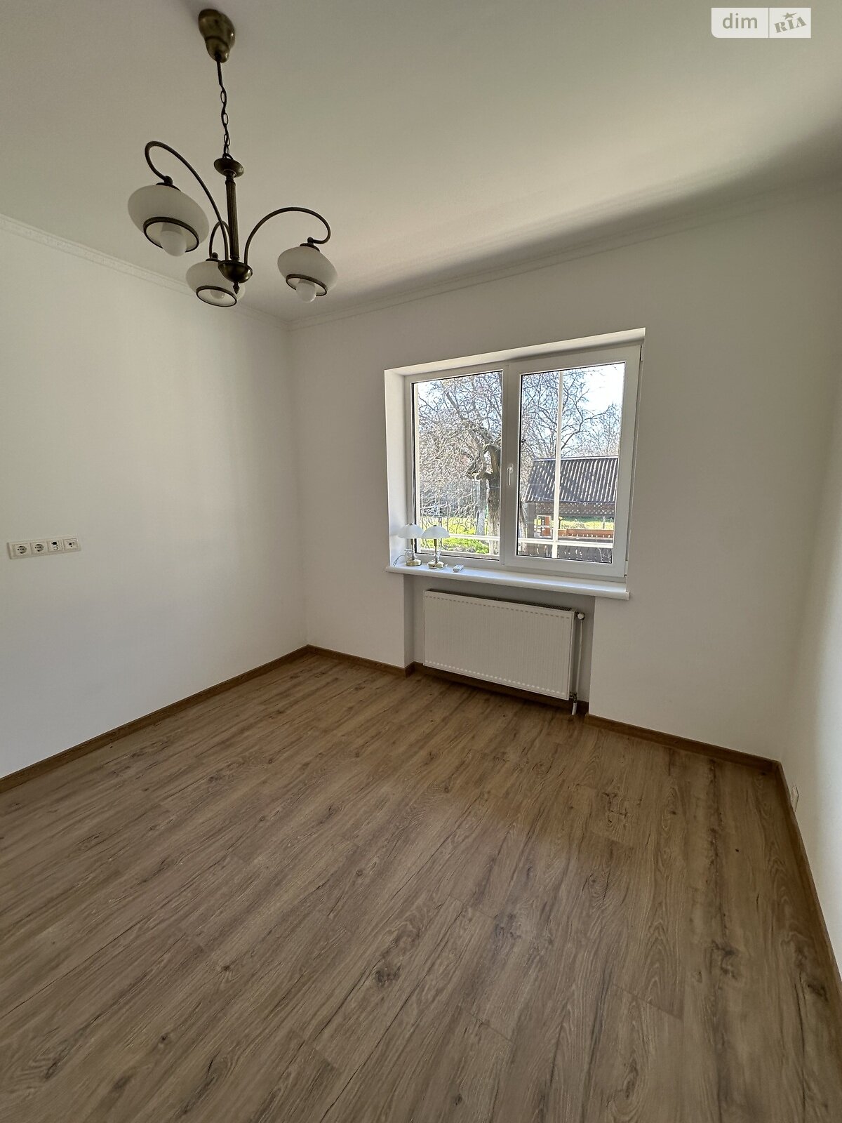 одноповерховий будинок з ремонтом, 81.8 кв. м, кирпич. Продаж у Мукачеві фото 1 одноповерховий будинок з ремонтом, 81.8 кв. м, кирпич. Продаж у Мукачеві фото 1