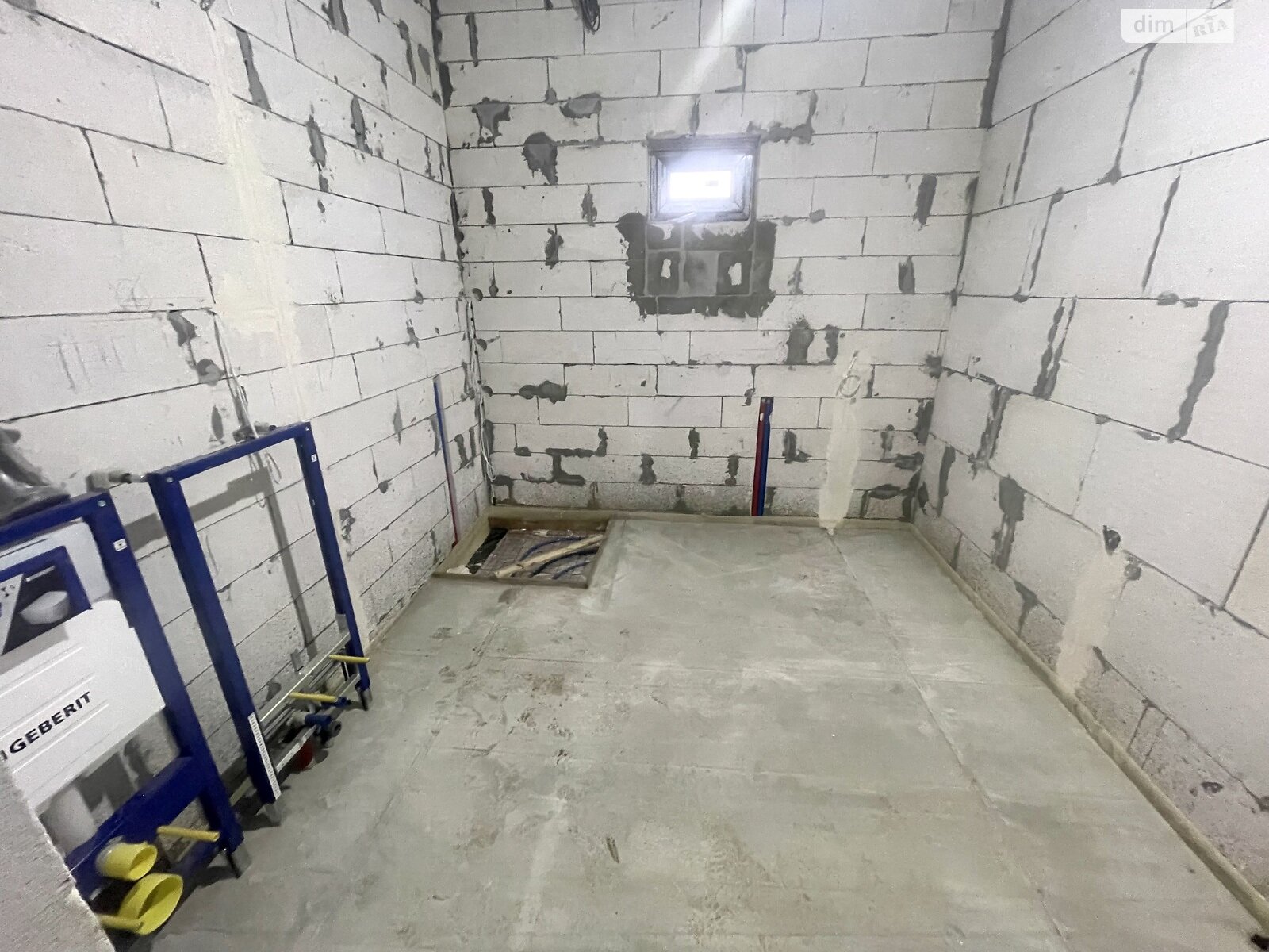 одноповерховий будинок з гаражем, 183 кв. м, піноблок. Продаж в Мукачеві, район Паланок фото 1 одноповерховий будинок з гаражем, 183 кв. м, піноблок. Продаж в Мукачеві, район Паланок фото 1