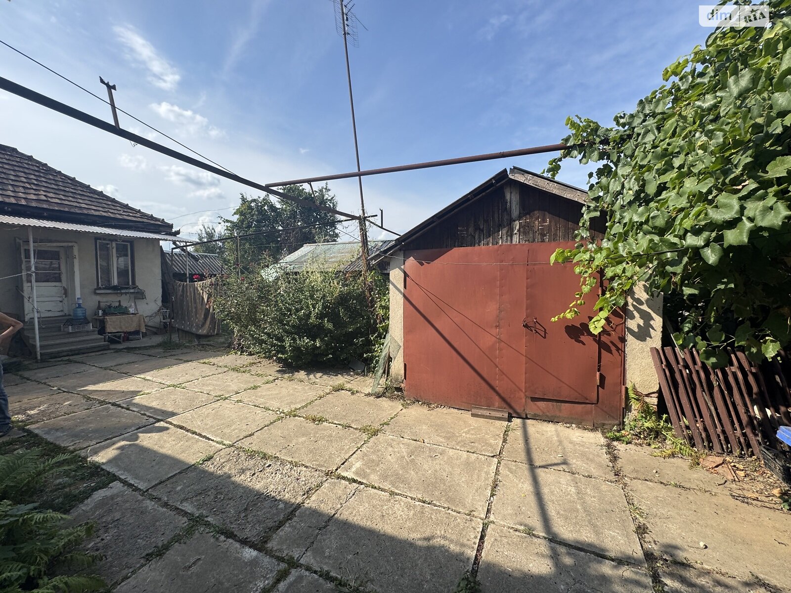 одноэтажный дом с гаражом, 121.7 кв. м, кирпич саманный. Продажа в Мукачеве район Паланок фото 1