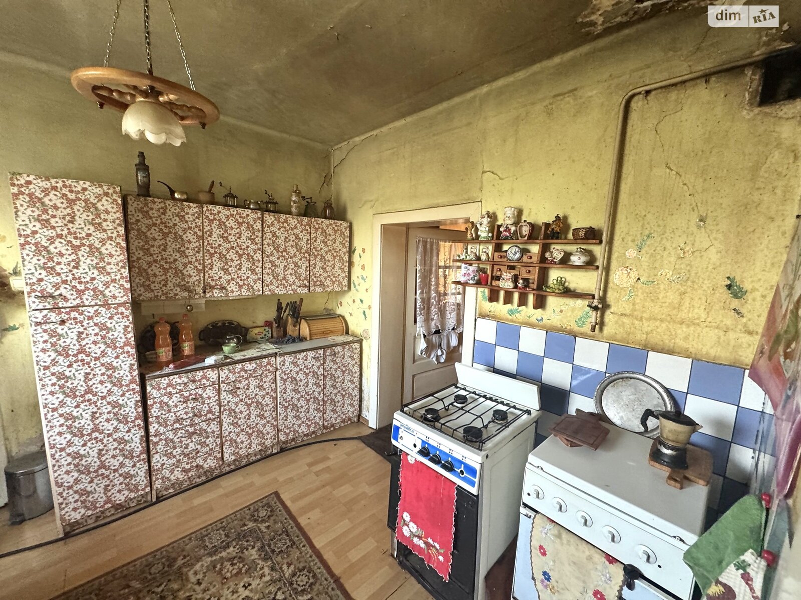 одноэтажный дом с гаражом, 121.7 кв. м, кирпич саманный. Продажа в Мукачеве район Паланок фото 1