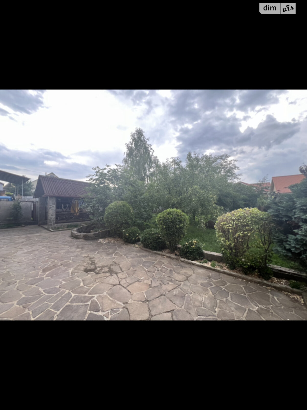 двоповерховий будинок з опаленням, 270 кв. м, цегла. Продаж в Мукачеві, район Росвигово фото 1 двоповерховий будинок з опаленням, 270 кв. м, цегла. Продаж в Мукачеві, район Росвигово фото 1