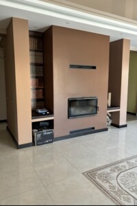 двухэтажный дом с гаражом, 225.6 кв. м, кирпич. Продажа в Мукачеве район Росвигово фото 2