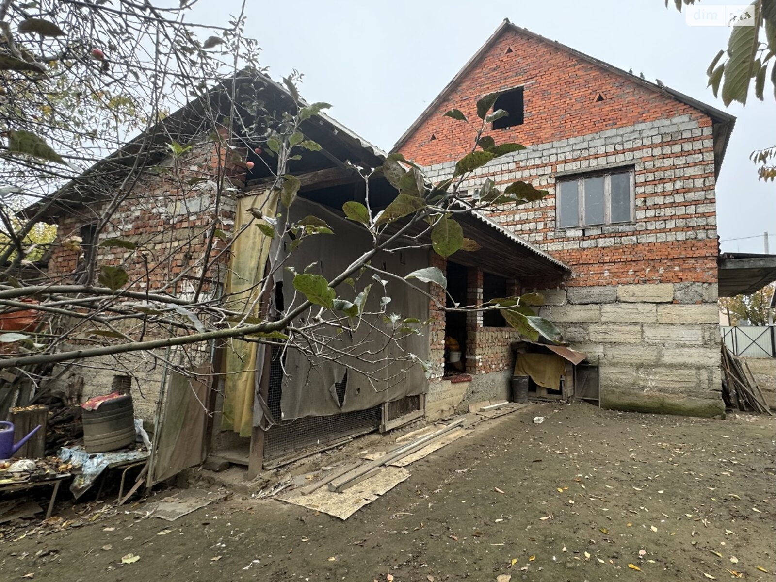 двоповерховий будинок, 226 кв. м, блочно-цегляний. Продаж в Мукачеві, район Росвигово фото 1 двоповерховий будинок, 226 кв. м, блочно-цегляний. Продаж в Мукачеві, район Росвигово фото 1