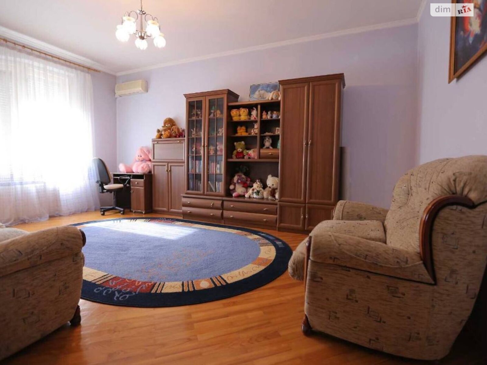 триповерховий будинок, 680 кв. м, цегла. Продаж в Мукачеві, район Росвигово фото 1