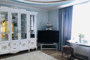 двоповерховий будинок з верандою, 399.8 кв. м, цегла. Продаж в Мукачеві, район Центр фото 2