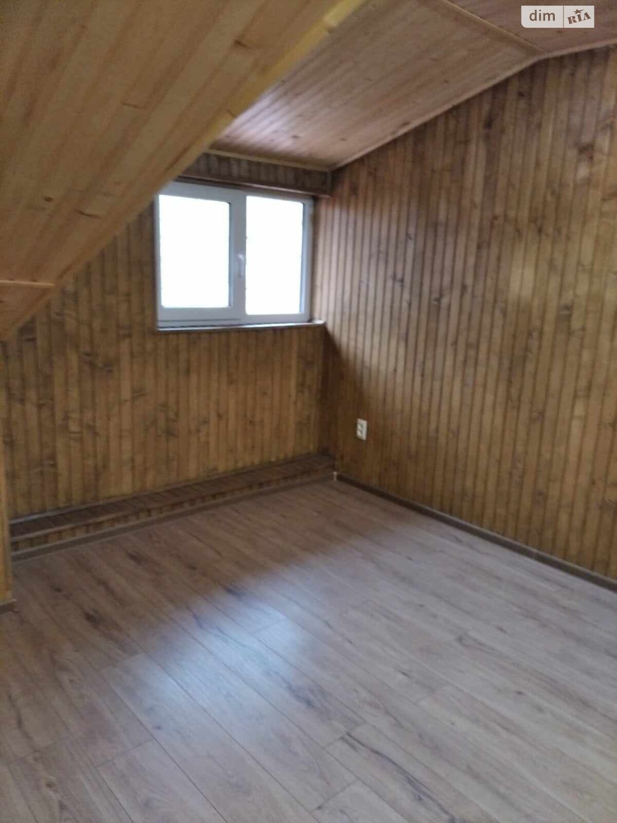 двоповерховий будинок з гаражем, 190 кв. м, кирпич. Продаж в Мукачеві, район Центр фото 1 двоповерховий будинок з гаражем, 190 кв. м, кирпич. Продаж в Мукачеві, район Центр фото 1