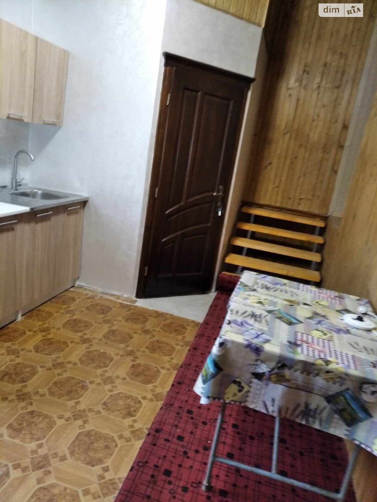 двоповерховий будинок з гаражем, 190 кв. м, кирпич. Продаж в Мукачеві, район Центр фото 1 двоповерховий будинок з гаражем, 190 кв. м, кирпич. Продаж в Мукачеві, район Центр фото 1