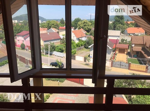 трехэтажный дом с террасой, 717 кв. м, кирпич. Продажа в Мукачеве фото 1 трехэтажный дом с террасой, 717 кв. м, кирпич. Продажа в Мукачеве фото 1