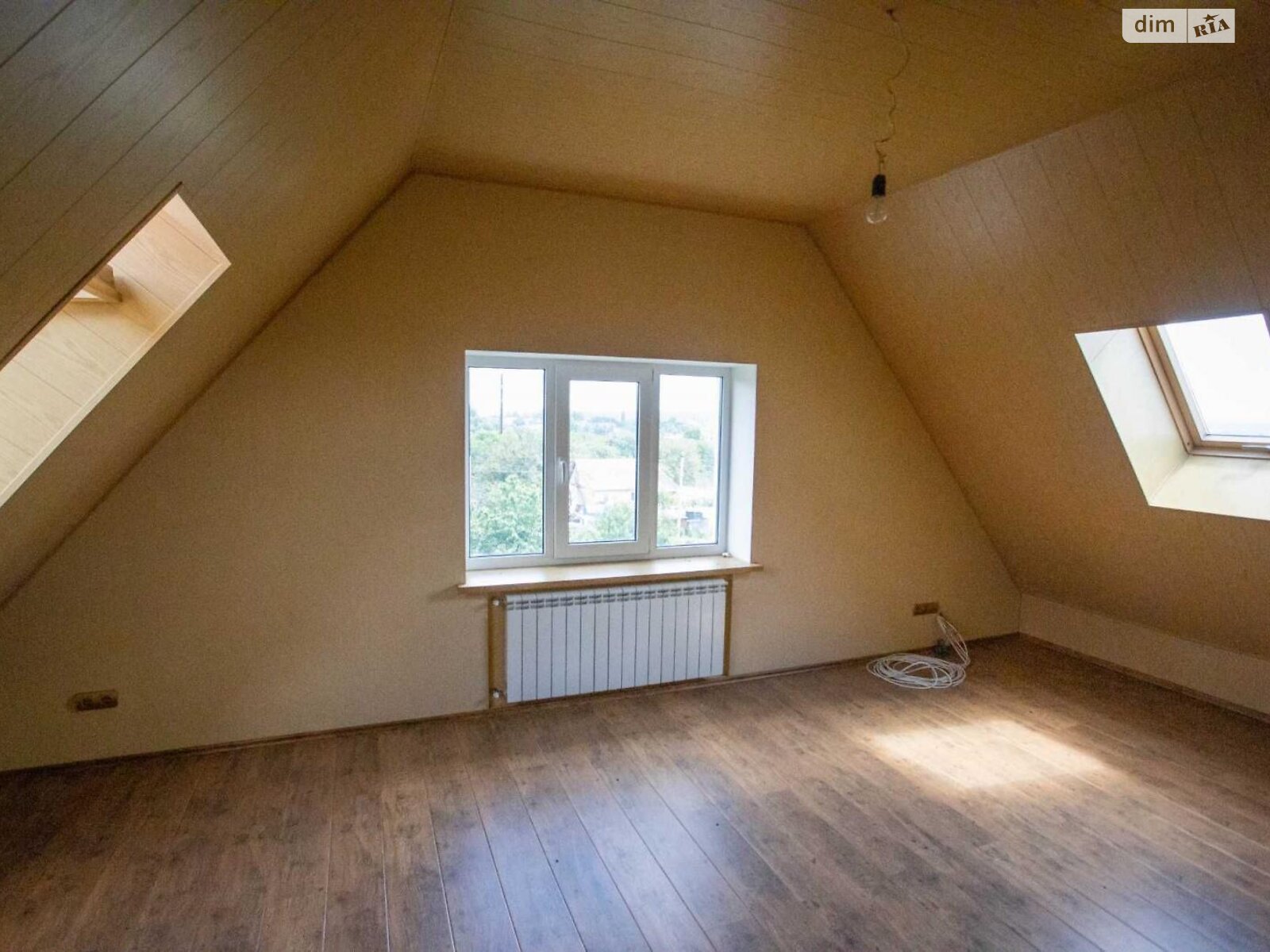 трехэтажный дом, 290 кв. м, кирпич. Продажа в Музичах фото 1 трехэтажный дом, 290 кв. м, кирпич. Продажа в Музичах фото 1