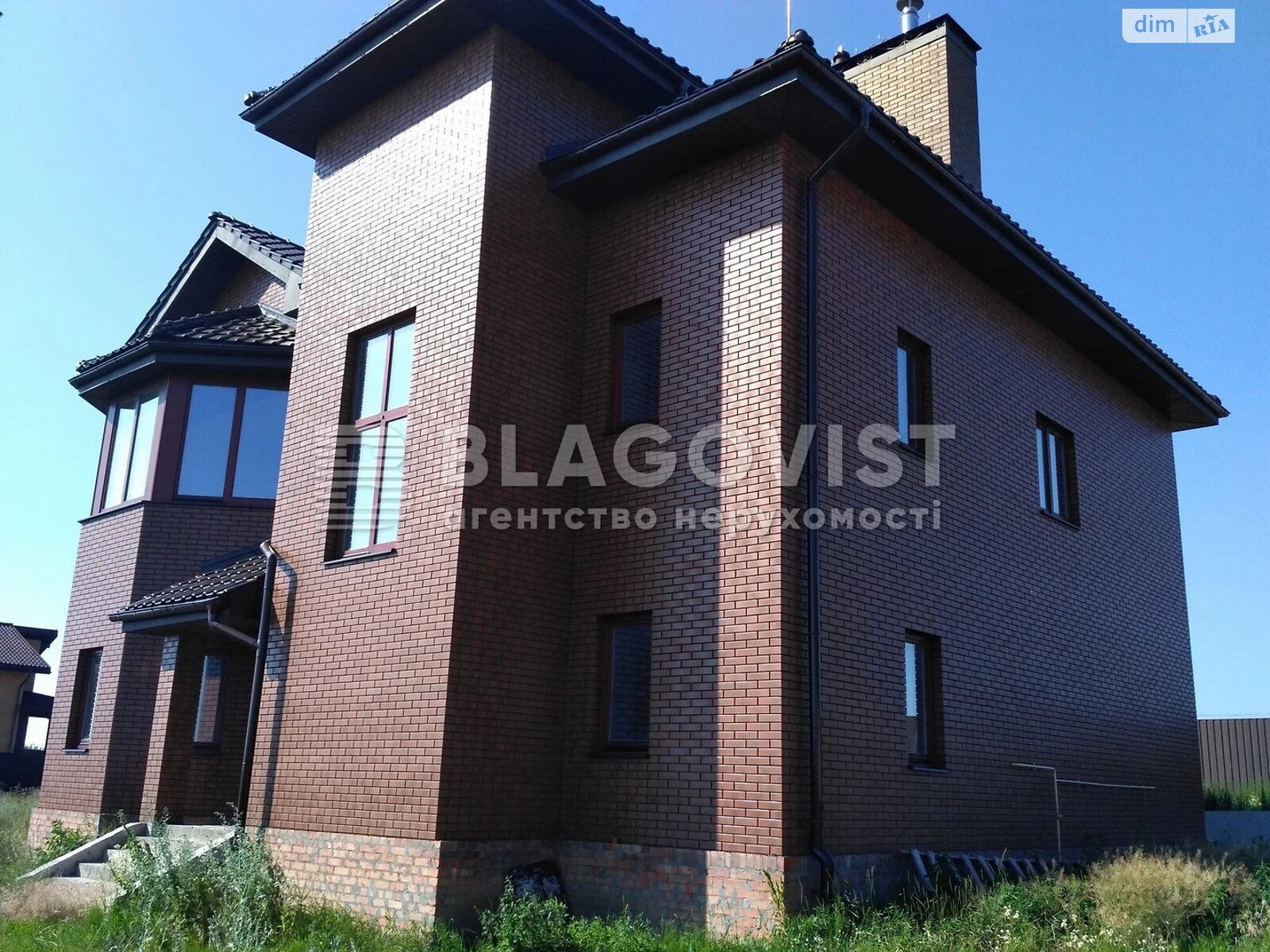 двоповерховий будинок з гаражем, 242.3 кв. м, цегла. Продаж у Музичах фото 1 двоповерховий будинок з гаражем, 242.3 кв. м, цегла. Продаж у Музичах фото 1