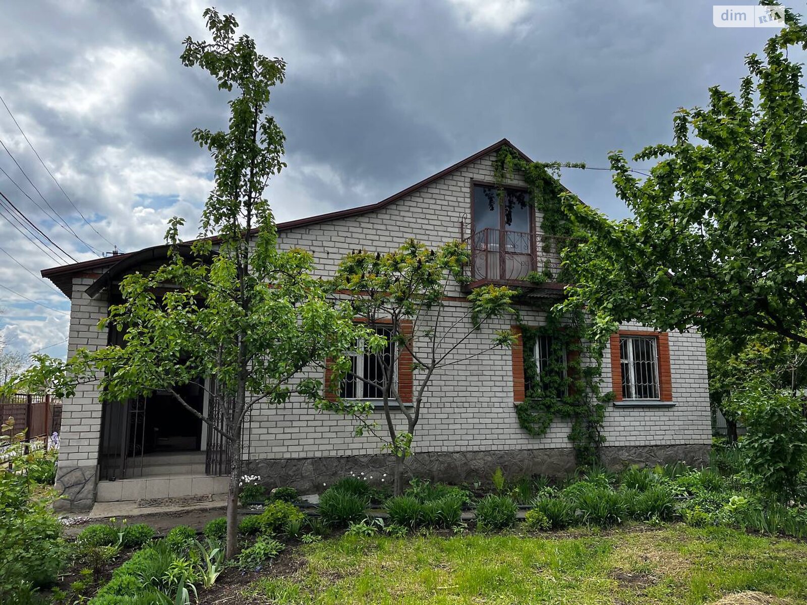одноповерховий будинок з гаражем, 90.2 кв. м, цегла. Продаж у Мильцях фото 1 одноповерховий будинок з гаражем, 90.2 кв. м, цегла. Продаж у Мильцях фото 1