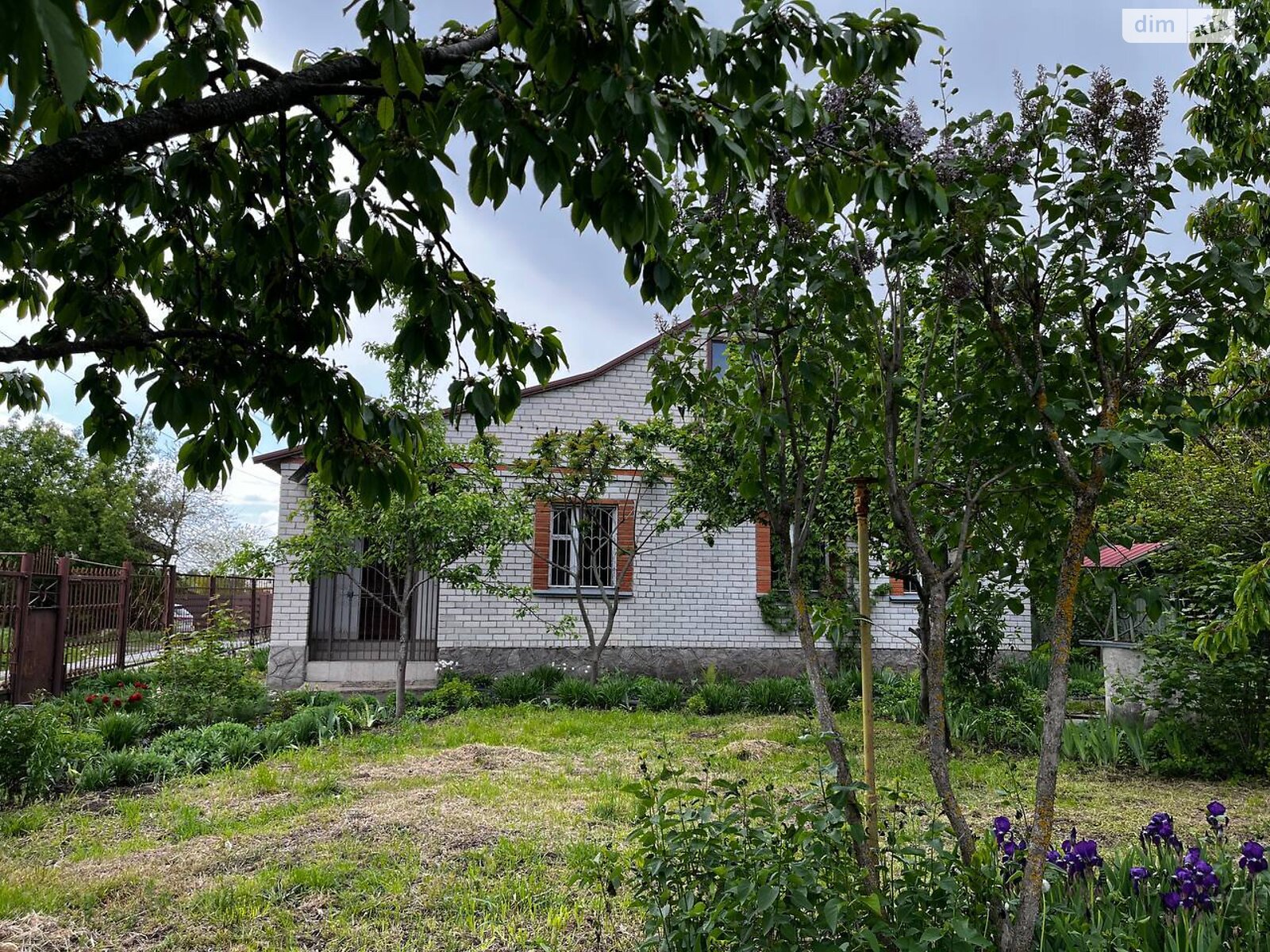 одноповерховий будинок з гаражем, 90.2 кв. м, цегла. Продаж у Мильцях фото 1 одноповерховий будинок з гаражем, 90.2 кв. м, цегла. Продаж у Мильцях фото 1